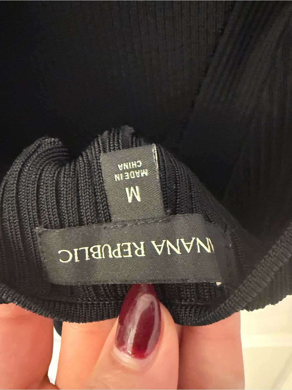 Banana Republic Open Back Ribbed Top - Picture 3 of 6